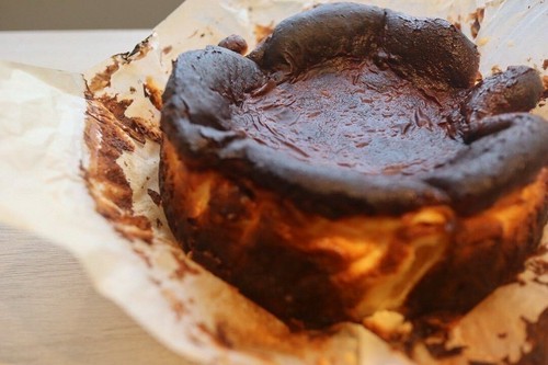 バスクチーズケーキ