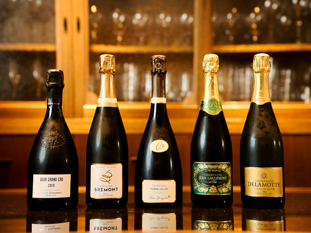 蕎麦と合わせるラグジュアリーなペアリング