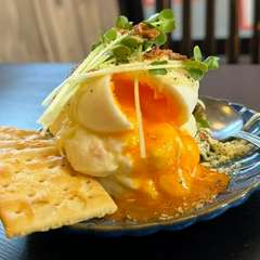 半熟卵のポテトサラダ