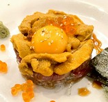 日本酒との相性が抜群で、心も体も温まる滋味深い味わいです。