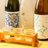 常時30種類以上揃えた京都の日本酒の中から、3種類をおまかせで楽しむことができます。京都ならではの伝統的な蔵元が生み出す多彩な味わいを、一度に知ることができる贅沢。