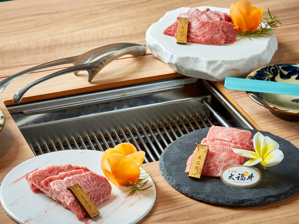 宮古島の大自然の中で一貫して飼育される「大福牛」