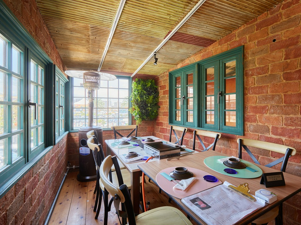 バラエティー豊かな肉のおいしさを楽しめるオシャレな焼肉店