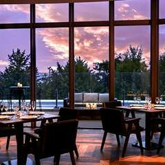 横浜を望む贅沢なテラス。貸し切り・イベントも相談可