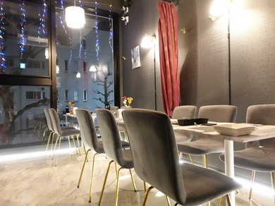 上質空間で落ち着いて過ごせるオシャレレストラン＆バー