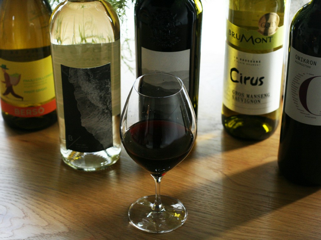 秀逸なラインアップで楽しませてくれる、多彩なワイン