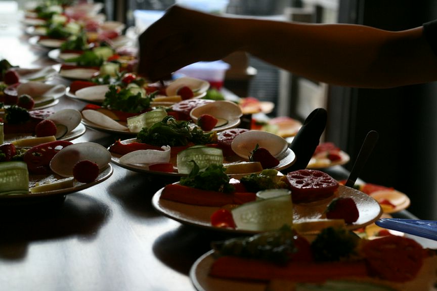 記憶に残る時間を彩る、美しくおいしい食事