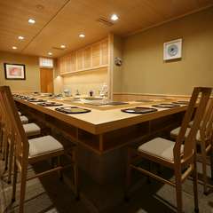 魅了される料理と空間で、ビジネスの関係をさらに強固に