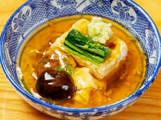 旬のおいしさが広がるスペシャリテ『季節の焼き葛餅』