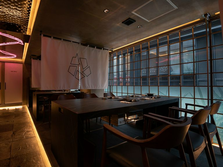 北新地で話題の焼肉店。リュクスな空間で和牛三昧の贅沢を!