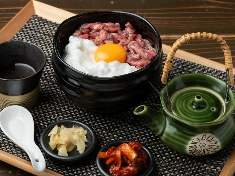 ユッケ風和牛雲海丼