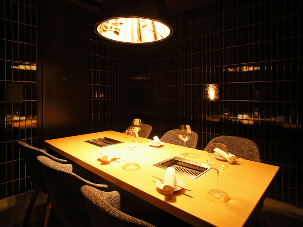 ゆっくりと落ち着ける完全個室で、ワンランク上の“おもてなし”