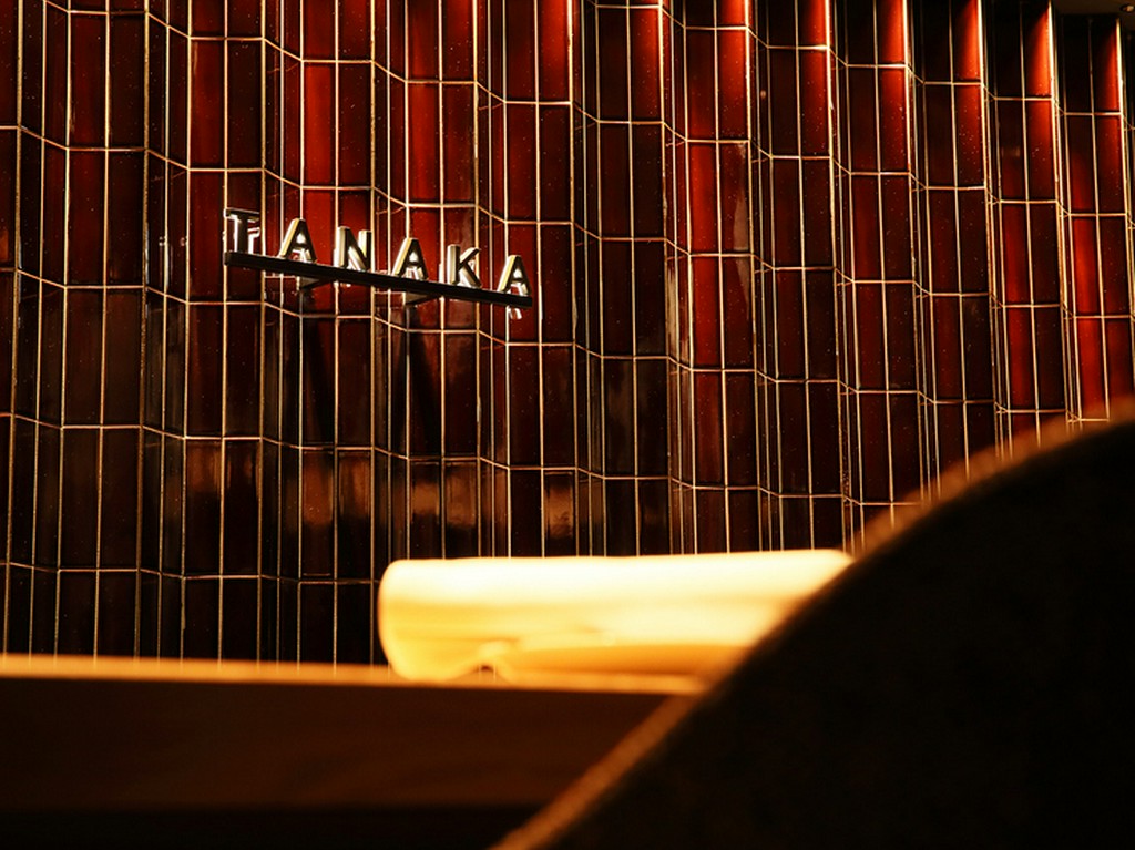 本当においしい和牛を、グランメゾンスタイルのサービスで。