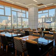 ファミリー層も気兼ねなく利用できるビュッフェレストラン