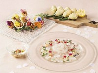 ・ノルウェーサーモンのマリネ 三浦野菜と湘南ゴールドのビネグレット
・江戸前ホンビノス寿司
・神奈川県産しらすとカラフルトマトのアヒージョ
・鯵のベッカフィーコ パレルモ風