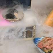 苦手食材、アレルギー等がございましたらコメント欄にて記入をお願い致します。ご利用趣旨(誕生日、記念日、接待等)の情報もお知らせ下さい。メッセージプレート等もご用意させて頂きます。