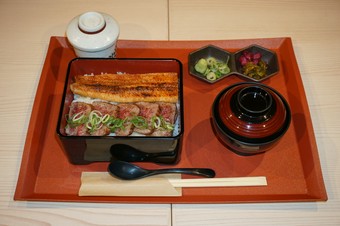 うなぎキタウシリサーロイン定食