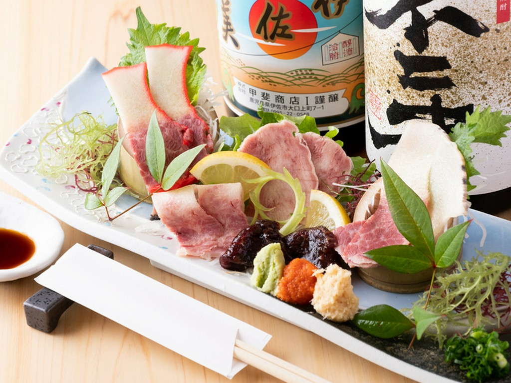 一人飲みを満喫したい方のために、つまみ類も豊富に揃う