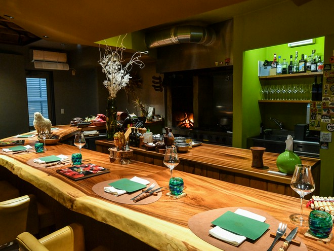 カウンター席がある