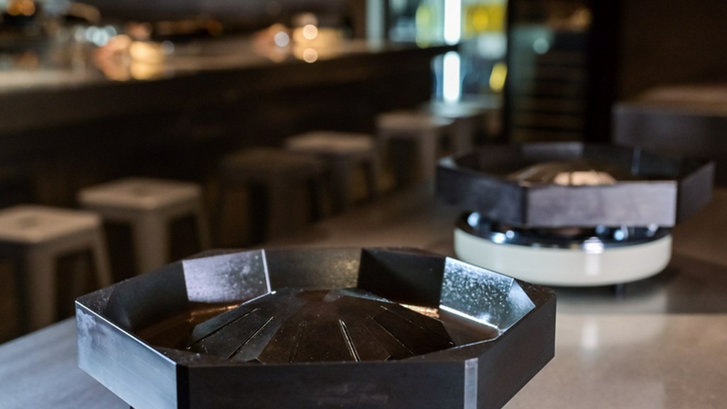 「WAGYUJISKAN」に欠かせない1台50万円の特注ジンギスカン鍋