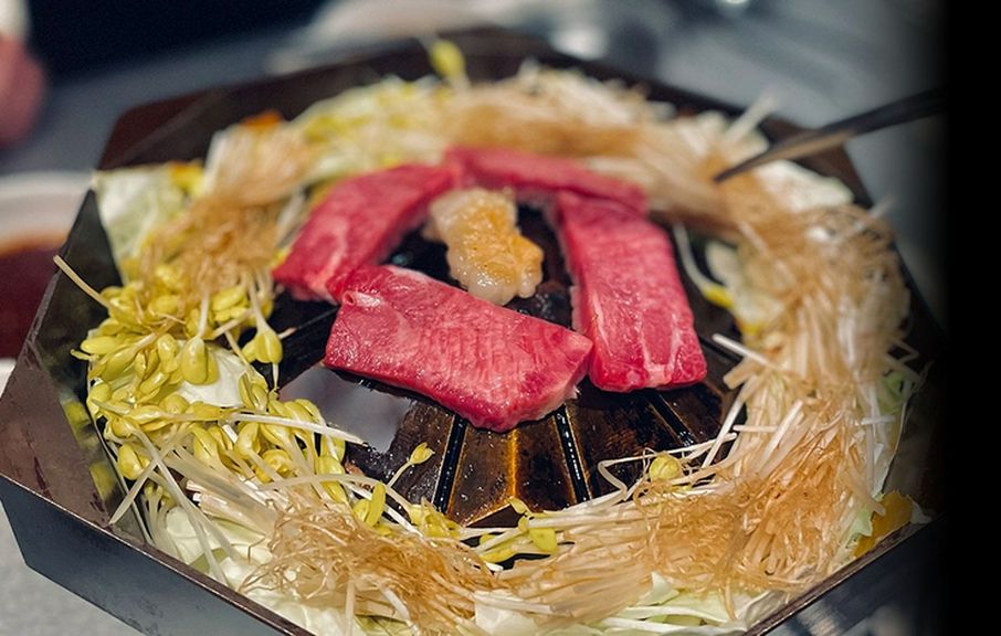 極上の和牛をジンギスカンに。想像の上をいく焼肉体験を！