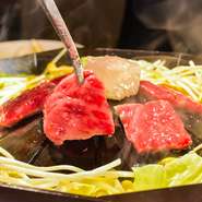 ※仕入れにより野菜、肉の内容は変わる場合がございます。
※当日、タンやハラミ、ホルモンなどのお肉は追加注文可能です。
