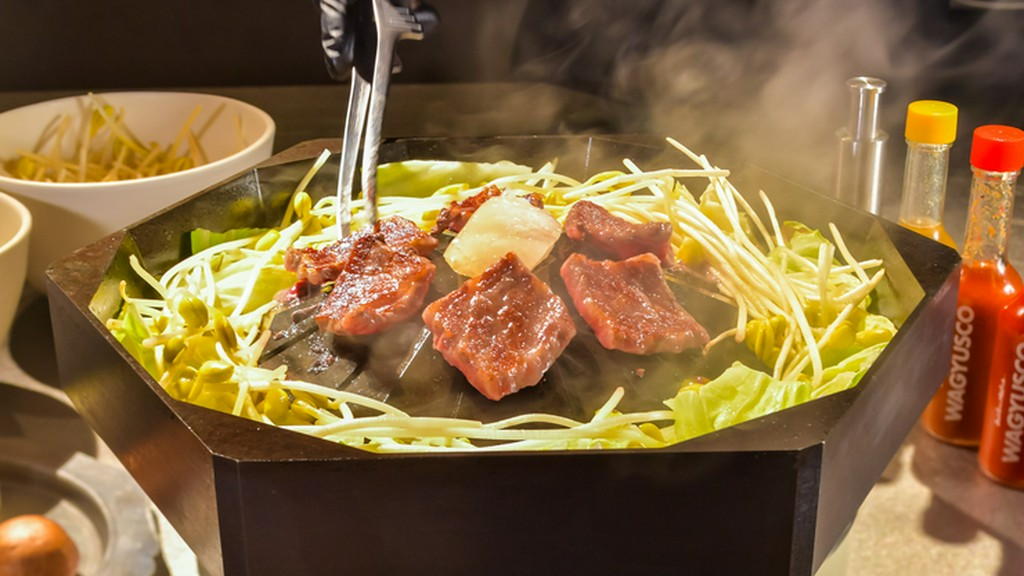 和牛×ジンギスカンの『WAGYUJISKAN』はすべてにおいて斬新！