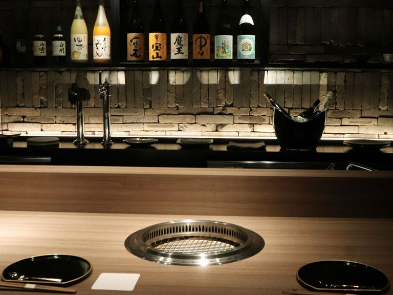 完全予約制。凜とした空気感漂う空間で過ごす、非日常の時間