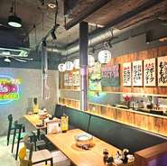 上質な食と空間で、大人のデート需要にも応えてくれるお店。各テーブルごとのスペースも広く、のびのびと焼肉を楽しむことができそうです。大切な人との思い出に残る一時を共有してみませんか。