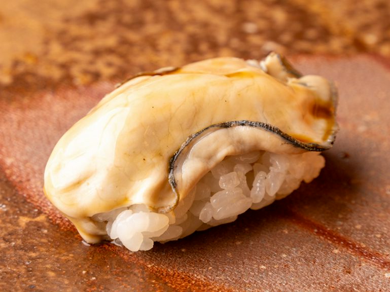 瀬戸内を含む全国の魚とこだわりのシャリが合わさった寿司は格別