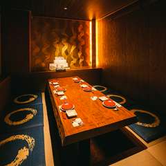 デートにぴったり！季節野菜の炉端焼きを、オシャレな雰囲気で