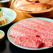 ※食べ放題は同一メニュー、人数分のご注文より承ります。
※混み合いました際は、お席を2時間でお願いすることがございます。
