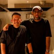 2014年から、福山氏とガガン氏はコラボレーション企画「GohGan」としてポップアップを開催しており、ここ福岡の地にコラボレーション店舗をオープン。トップシェフ二人が織りなす“自由”な発想の料理が楽しめます。