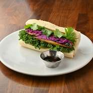 BANH MI  SANDWICH WITH SHONAN MACKEREL