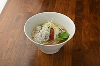 PHO COM WHITEBAIT PHO
