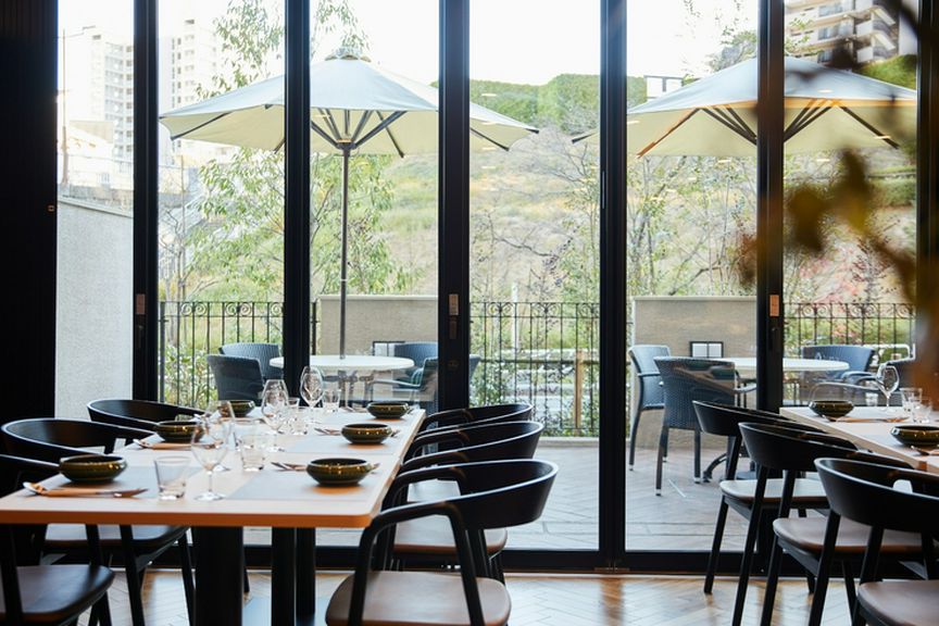 プチトリップ気分で訪れるのが楽しい、大人の隠れ家レストラン