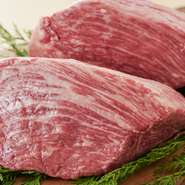 豊かな自然で育まれ、口の中でとろける飛騨牛