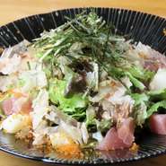 絶品の白子を卵黄しょう油でお召し上がりください。
※季節限定料理です。仕入れ状況により、料金が変動いたしますのでご了承ください。