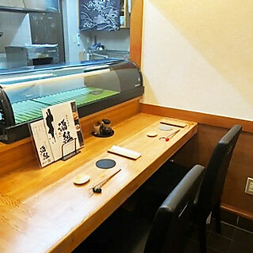 カウンター席