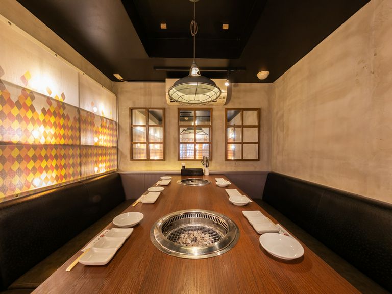 シックでオシャレな店内!こだわりの空間へ大切な人をおもてなし