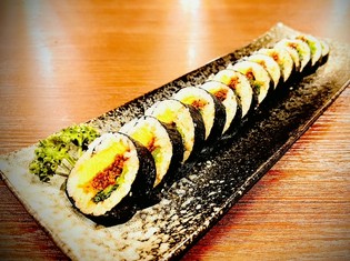 鮮やかな彩りが食卓を明るくする。目にも舌にも、うれしい一品