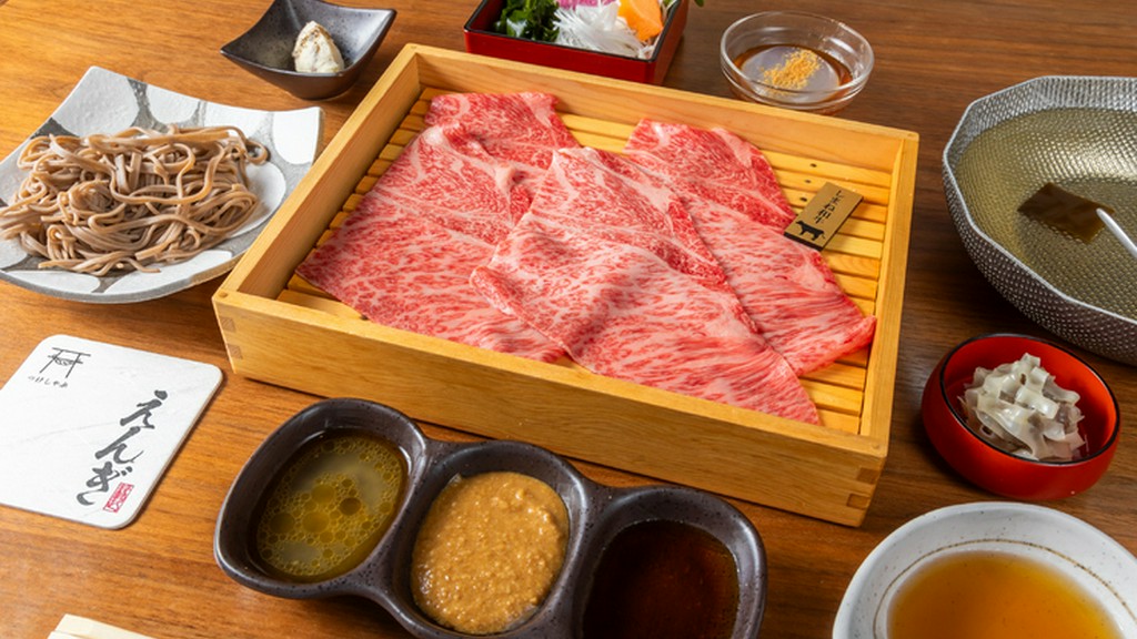 しまね和牛、松葉蟹などの高級食材が特別な日の幸福感を彩る