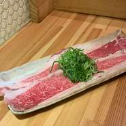 広島県民にとって馴染み深い存在であるコウネ！まず最初にオーダーいただきたい逸品。