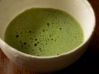 おお茶菓子のセット
辻利茶舗「星の灯」使用