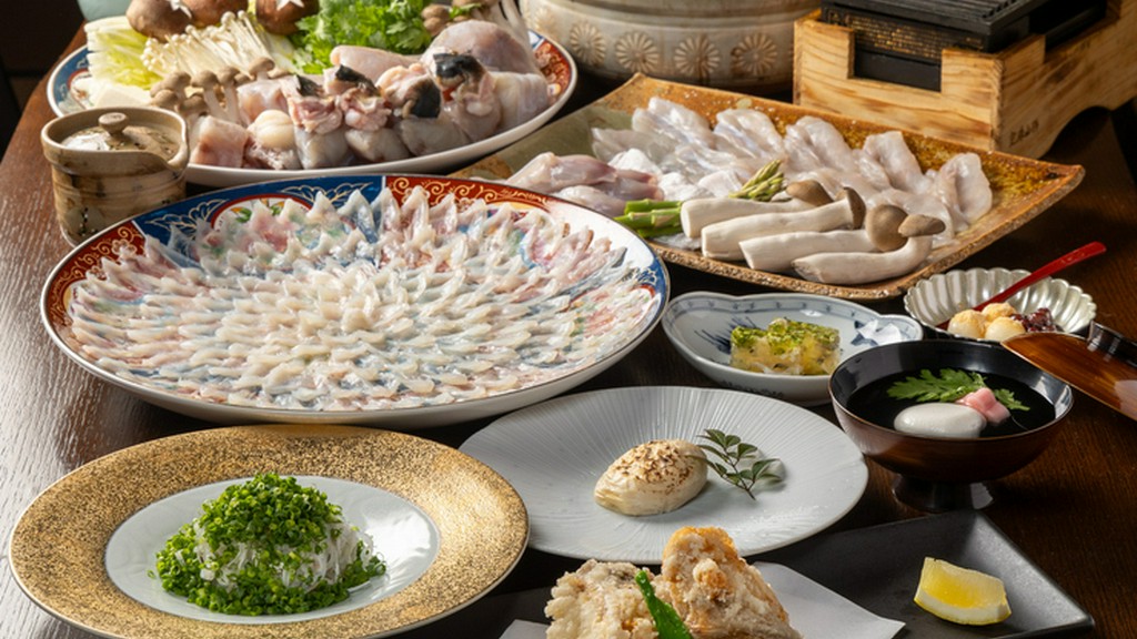 ふぐの魅力を、さまざまな調理法で堪能できる『ふぐコース』