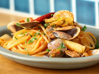 モチモチのパスタが季節食材を引き立てる『淡路島産の生パスタ』