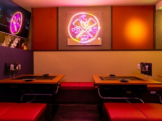 宴会最大30名様までOK！明るく過ごしやすい店内