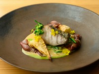 春の恵みを凝縮した一皿『魚料理』
