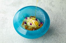 福井の恵みを感じて頂ける少量多品のコース