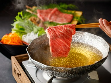 近江牛しゃぶしゃぶや極上国産和牛すき焼きが食べ放題！
